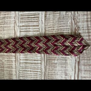 XMI Nordstrom Red and Gold Vintage Tie